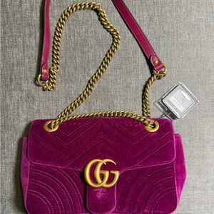 Gucci GG Marmont Velvet Shoulder Bag